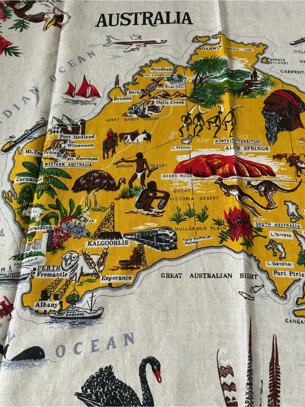 Leil Linen Vintage Australia Map Tapestry with Floral Border Kangaroo Kookaburra